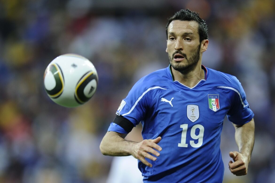 Gianluca Zambrotta: Pemuda dari Como yang menjadi Legenda Sepakbola Italia