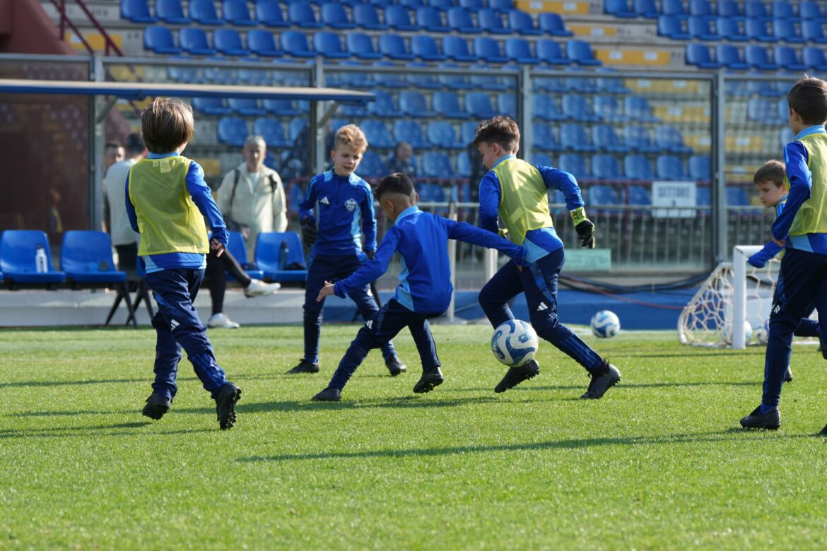 Como 1907 Summer Camp: Menempa Bintang Masa Depan di Tepian Danau Como
