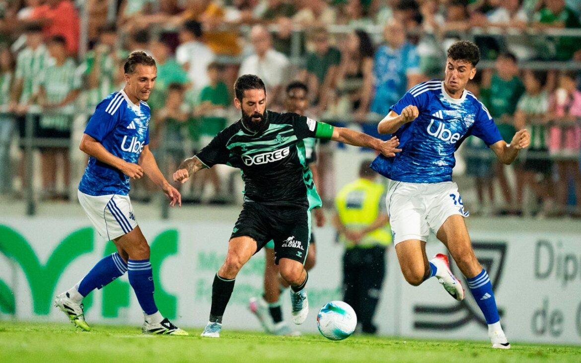 Kembali Jadi Pahlawan, Ivan Azon Antar Como 1907 Kalahkan Real Betis 2-3 di Seville