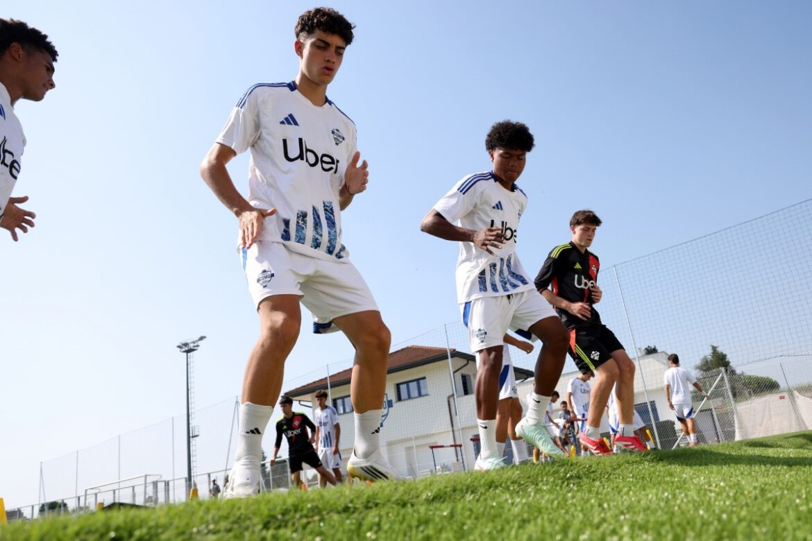 Skuad U-18 Como 1907 Melaju ke Turnamen Bergengsi ‘Mundial de Clubes Juvenil’ di Cordoba Skuad U-18 Como 1907 Melaju ke Turnamen Bergengsi 'Mundial de Clubes Juvenil' di Cordoba