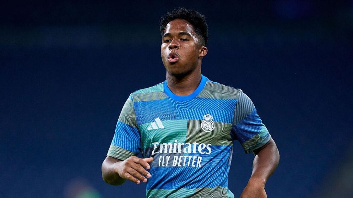endrick felipe real madrid como Endrick Bisa Jadi Opsi Terbaik Como 1907 di Lini Serang