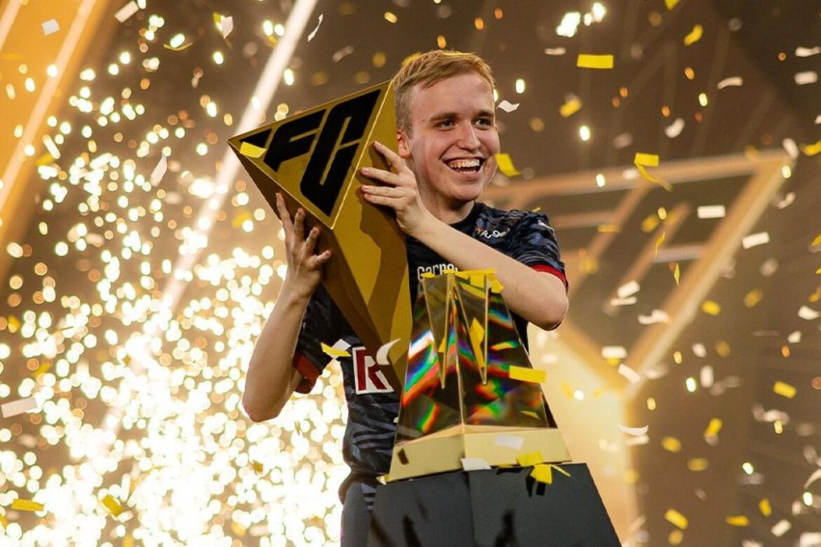 Back-to-Back Champions: Anders Vejrgang Kembali Raih Juara UEFA eEURO 2025 Bersama Denmark