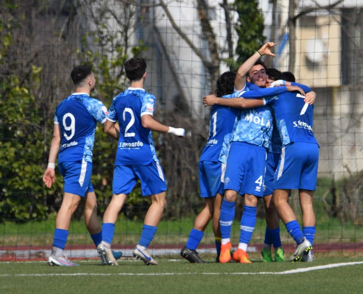 Empat Bintang Muda Dipanggil ke Tim Nasional Italia U-17, Harapan Baru untuk Como 1907